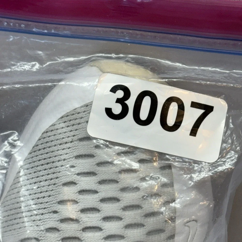 Nike Air Max‎ 270 Triple White Kids 5.5Y Womens 7 Sneakers 943345-103